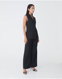 Forcast - Nikki Long Collared Vest