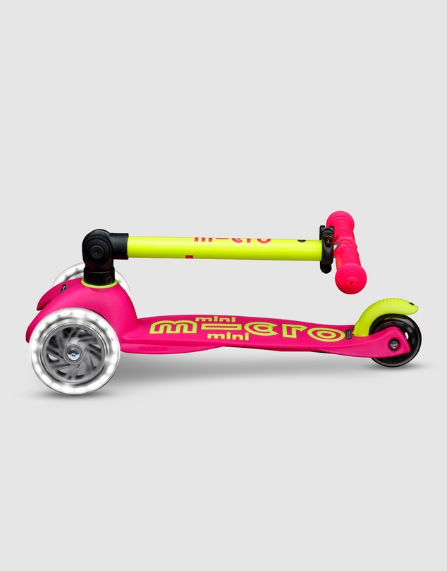 Micro Scooters - Micro Mini Deluxe Foldable LED