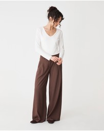 Forcast - Isla V-Neck Bamboo Top