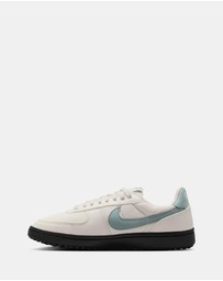 Nike - Field General - Women's