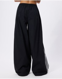 adidas Originals - Pleated Track Pants