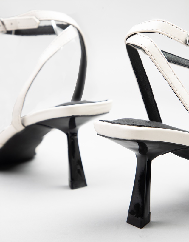 RAID - Macie kitten heeled sandals in Off White