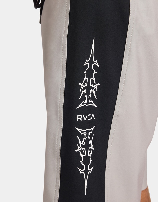 RVCA - Mens Symmetry 22