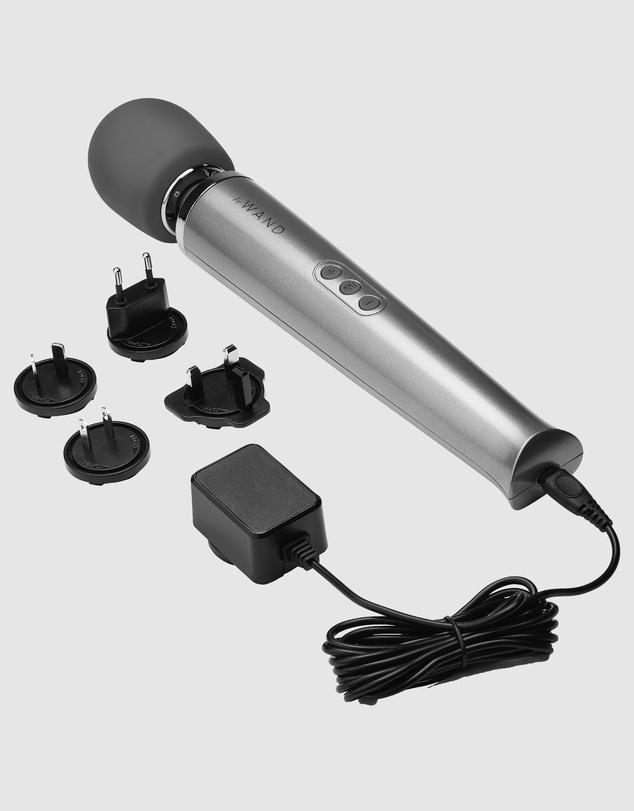 Le Wand - Le Wand Rechargeable Massager