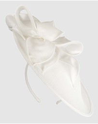 Max Alexander - White Plate Racing Fascinator