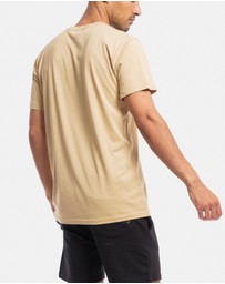 Xander - Athletique Tee