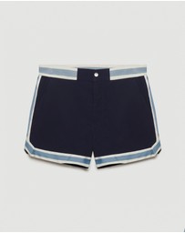 Che - Baller Shorts