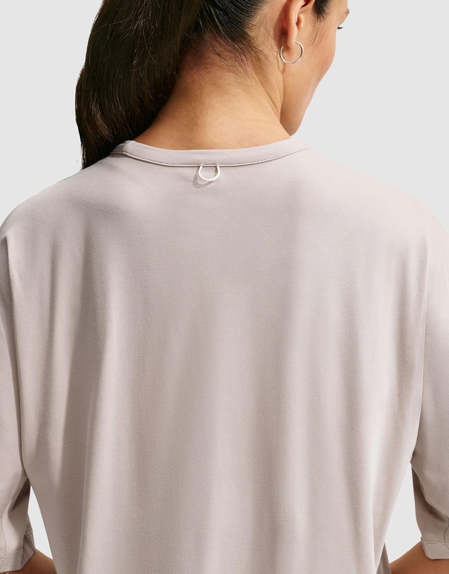Nike - 24.7 ImpossiblySoft Light Dri-FIT SS T-Shirt
