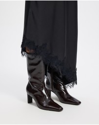 AERE - Anais Square Toe Heeled Leather Ankle Boots
