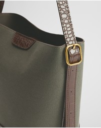 Country Road - Structured Bucket Bag