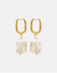 Zoe Olivia - Waterproof Freshwater Baroque Pearl Huggie