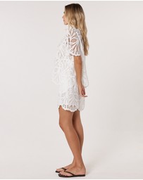 Fate + Becker - Elara Broderie Blouse