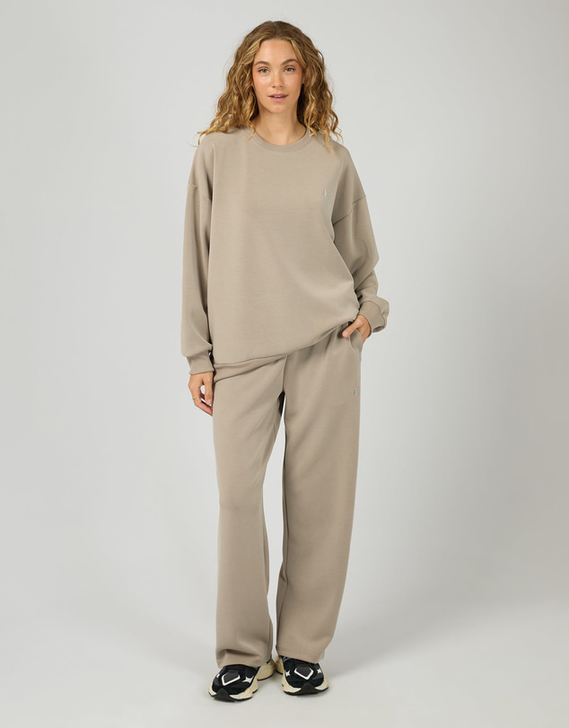 All About Eve - Luxe Active Box Crew Stone