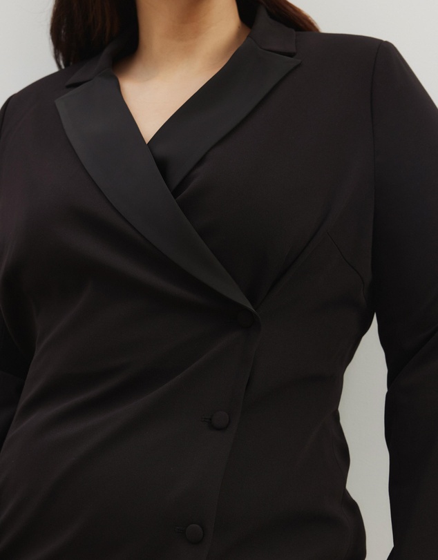 Atmos&Here Curvy - Ari Tuxedo Blazer Dress