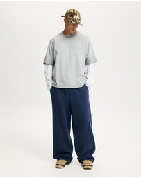 Cotton On - Super Baggy Track Pant