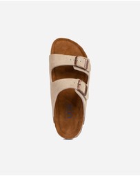 Ozwear Connection Uggs - Ugg Aussie Victoria Suede Leather Unisex Slipper