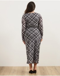 Atmos&Here Curvy - Ada Check Printed Mesh Long Sleeve Dress