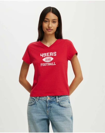 Cotton On - The Lcn V Neck Original Graphic Tee