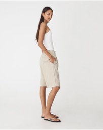 Forcast - Sonique Tailored Short