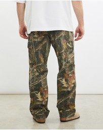 Vintage by The Real Deal - Pre Loved - Vintage Realtree Camo 'Double Knee' Cargo Pants