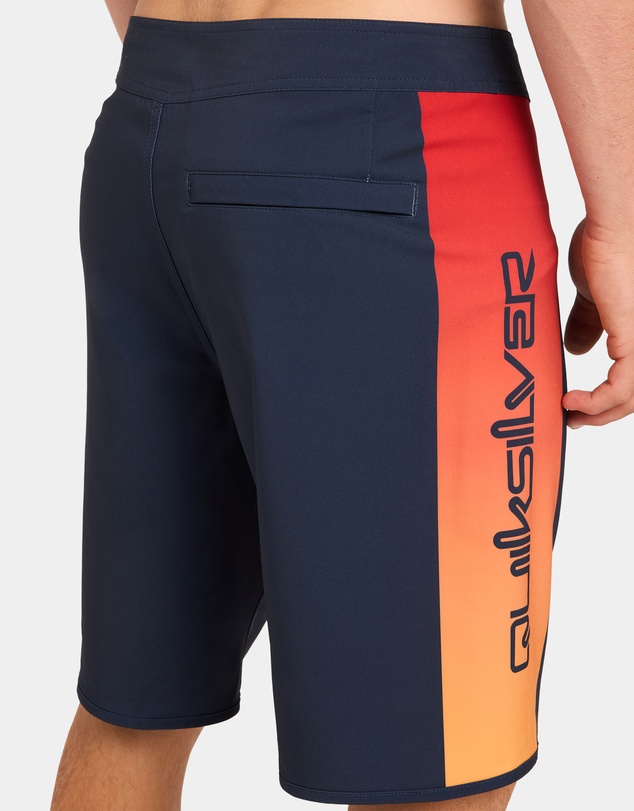 Quiksilver - Mens Surfsilk Holmes 20