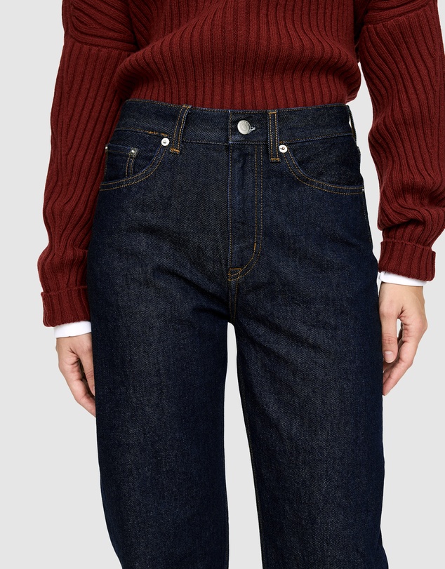 ARKET - Violet Tapered Jeans