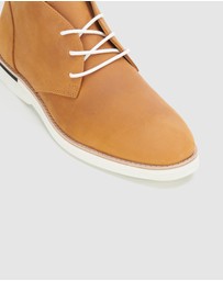 Rollie - Chukka Mens Stack Shoe