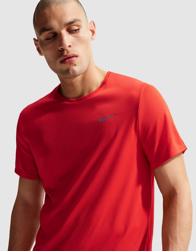 Nike - Nike Miler Dri-FIT UV Short-Sleeve Running Top