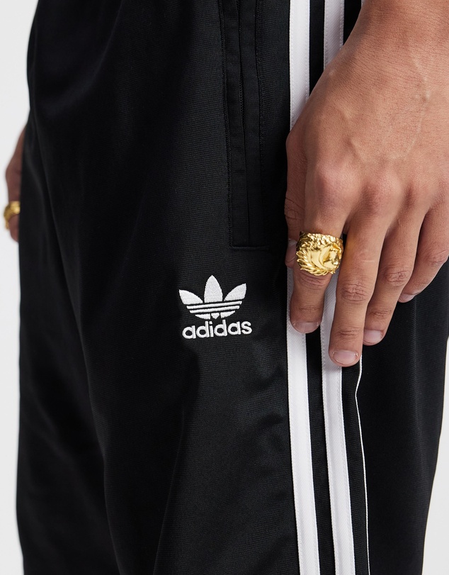 adidas Originals - Firebird Adicolor Shorts