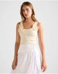 Forever New - Pia Applique Scoop Neck Tank Top
