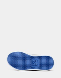 DC Shoes - Boys 8 to 16 Onyx Skate Shoes