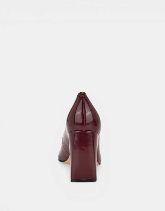 GUESS - Barrial Pumps