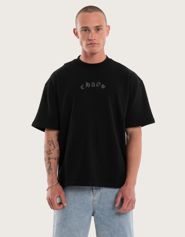 Kiss Chacey - Crowned Loopback Street Tee