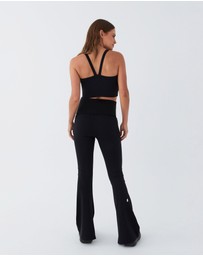 Upstate - Flex Cropped Tank