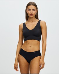 Calvin Klein - Invisibles Comfort Lightly Lined V-Neck Bralette