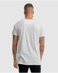 DVNT - Grand Saxon Tee