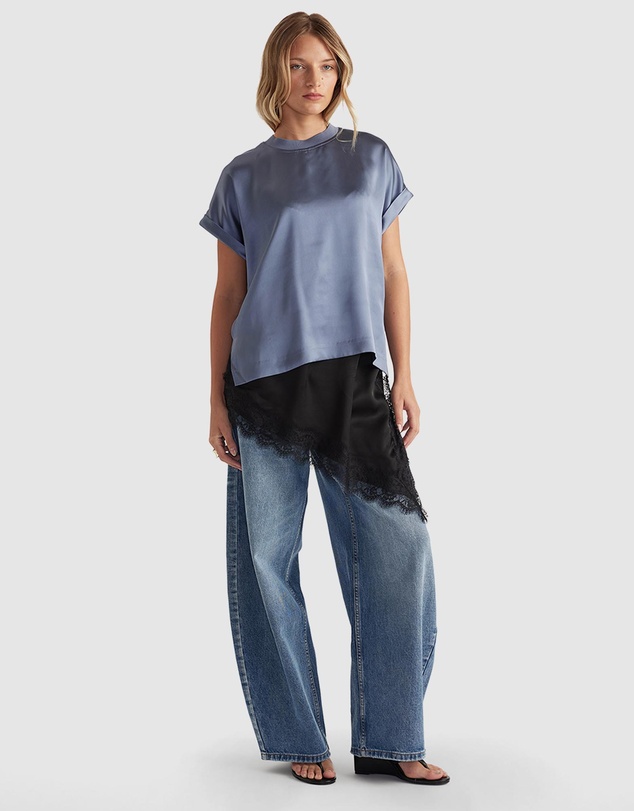 Decjuba - AnnMaree Satin Tee