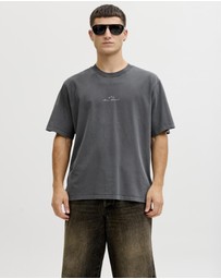 Jack & Jones - Dust Washed Back SS Crew Neck Tee