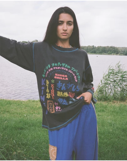 KINGA CSILLA - Lantern Tommy Tee
