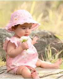 Toshi - Bell Hat Matilda