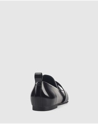 LANA WILKINSON - Lora Loafer Flat