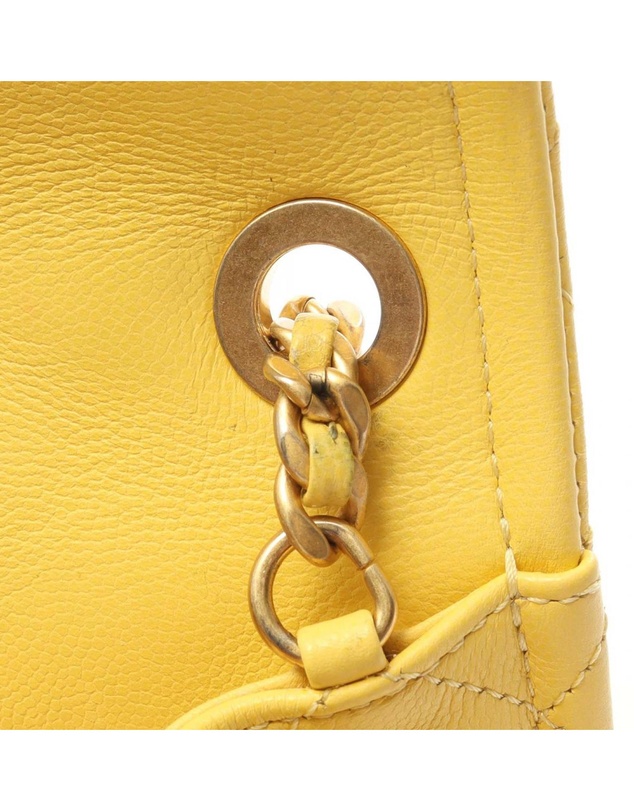 Chanel - Pre-Loved Mini Quilted Caviar Sweet Classic Flap