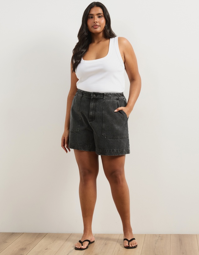 Atmos&Here Curvy - Samira Relaxed Denim Shorts
