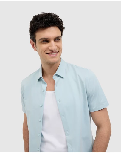 Politix - Travel Performance Short Sleeve Shirt