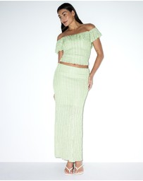 Dazie - Dainty Ruffle Off The Shoulder Top
