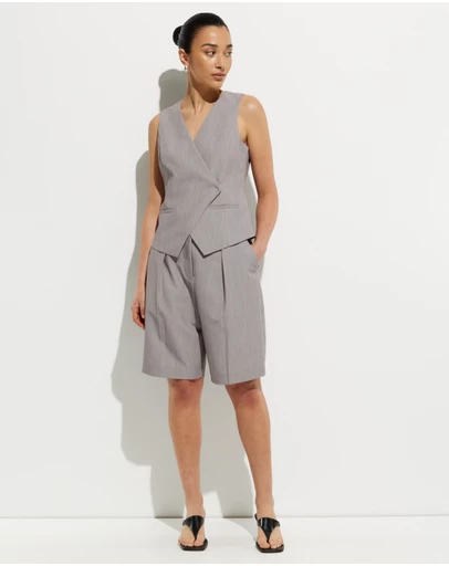 Calli - Dalby Bermuda Shorts