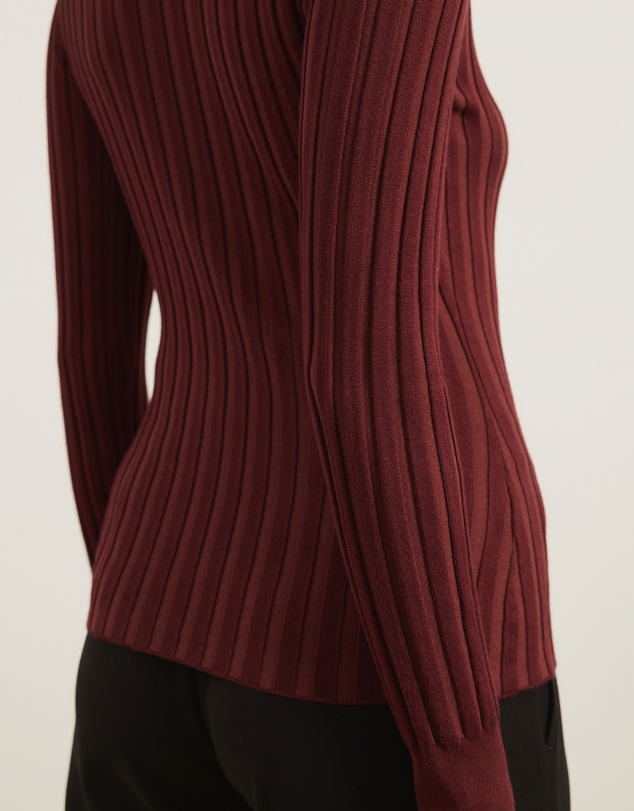Atmos&Here - Rumi Long Sleeve Fitted Rib Knit Top