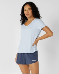 Lorna Jane - Amy Dynamic Active V-Neck T-Shirt