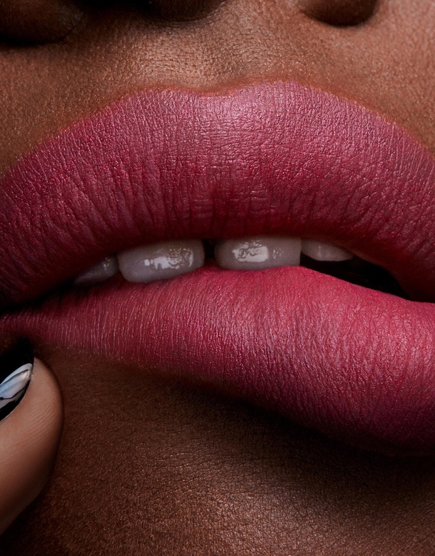 MAC - Powder Kiss Lipstick