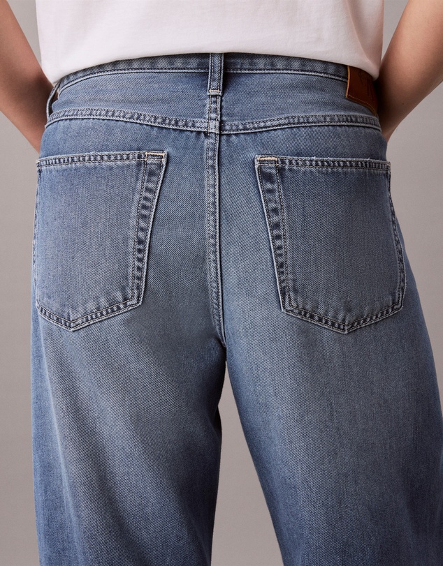 Calvin Klein Jeans - 90s Straight Temperature Regulating Jeans